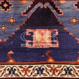 alfombra kazak antiguo