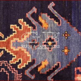 alfombra kazak antiguo