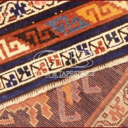 alfombra kazak antiguo