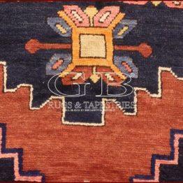 alfombra kazak antiguo