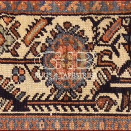 tapis malayer ancien