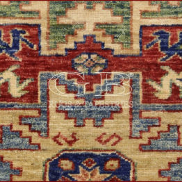 alfombra kazak pakistano