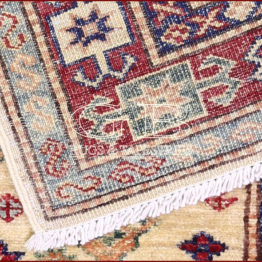 paki kazak teppich