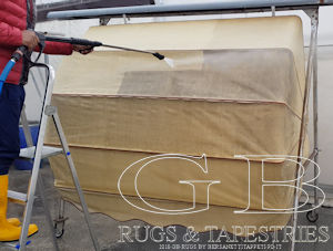 LAVAGGIO CAPPOTTINE – COME LAVIAMO LE CAPPOTTINE DA SOLE