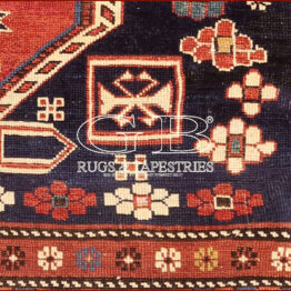 alfombra shirvan antiguo